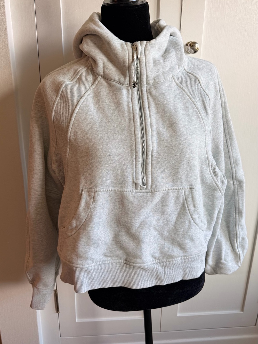 Lululemon Women's Light Gray Scuba Half-Zip Hoodie Pullover